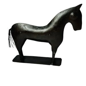 Vintage Folk Art Metal Horse Sculpture Farmhouse Country Cottage 9X7.5"